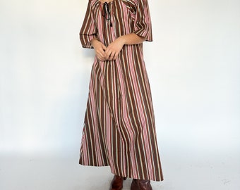 vintage 1970s stripe cotton dress / one size up to XXXL
