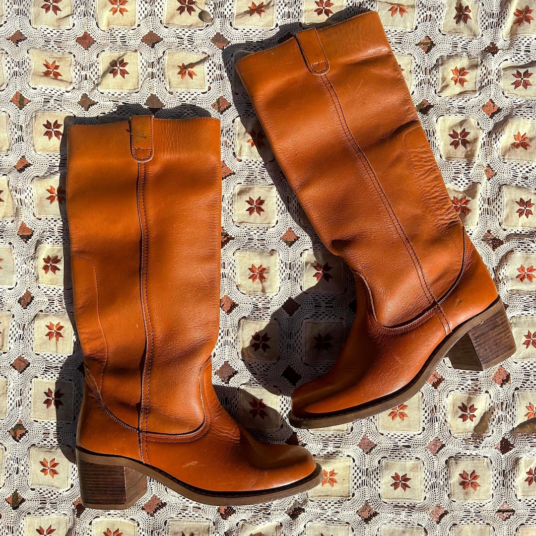 Vintage 70s Tan Leather Knee High Boots – Stacked Heel / US 6 - Etsy