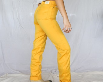 Rare vintage yellow Levi's jeans / 1970's Levis jeans / 26-27"