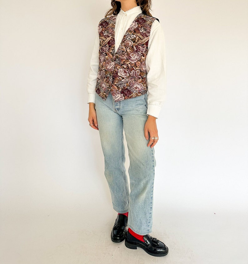 Vintage 1980s floral tapestry waistcoat / earthy / brown vest / cottage / academia image 2