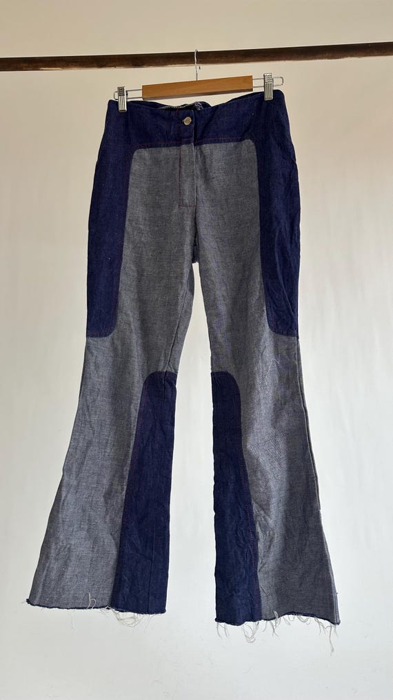 Vintage 1970s Two Tone Patchwork Flared Jeans / B… - image 17