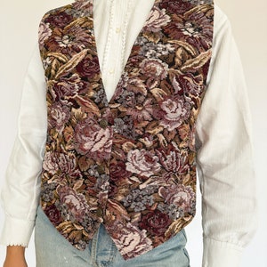 Vintage 1980s floral tapestry waistcoat / earthy / brown vest / cottage / academia image 6