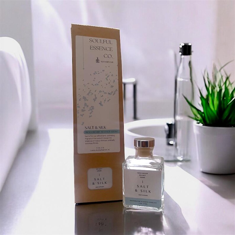 Salt & Silk Reed Diffuser - Thumbnail 3