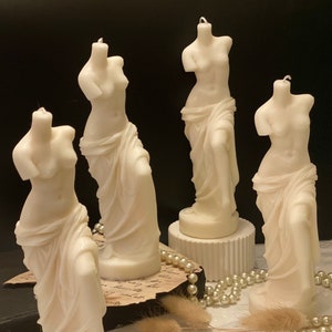 Venus Statue Candle: Handcrafted Soy Wax Roman Goddess Candle