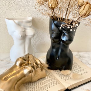 FemaleBody vase, woman’s body vase, Decorative Vase, Jesmonite Body shape Vase, Female Torso Vase, Ornament, Jesmonite Home Decor, body vase
