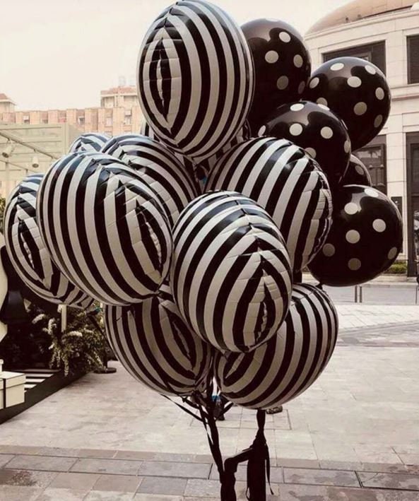 15pcs Balloon Set, 18-Inch Black And White Striped Round Shaped Latex Balloon And 12-Inch Polka Dot Latex Balloon