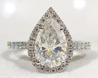 3 CT Pear Cut Halo Moissanite Engagement Ring, Halo Ring, Pear Cut Moissanite Ring, Wedding Ring, Solitaire Halo Anniversary Ring For Women
