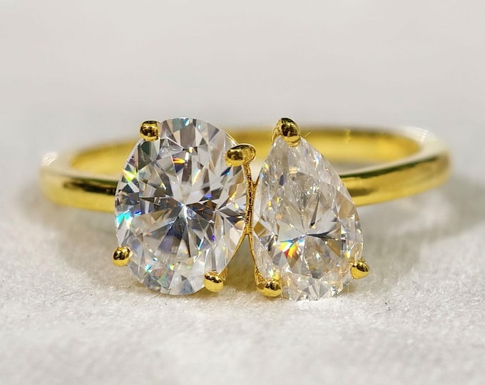 Toi Et Moi Engagement Ring Oval And Pear Cut Moissanite Two Stone Wedding Ring Double Stone Anniversary  Ring Unique Bridal Jewelry For Her