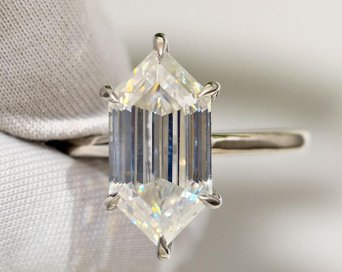 Hexagon Step Cut Moissanite Engagement Ring, Modern Solitaire Diamond Hidden Halo Anniversary Ring, Unique Geometric Luxury Wedding Ring