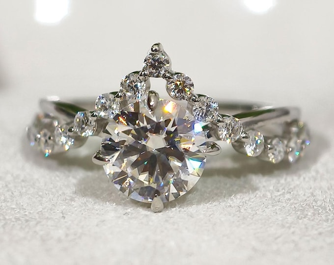 Colorless Round Cut Moissanite Engagement Ring, V Shape Split Shank Art Deco Chevron Wedding Ring, Geometric Style Cluster Gold Promise Ring