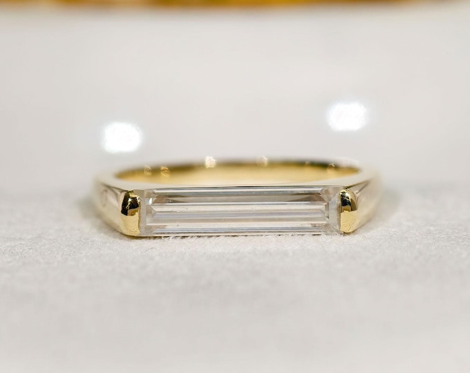 1.50 CT East-West Baguette Moissanite Solitaire Ring, Unique Long Baguette Cut Design Engagement Ring, Perfect Anniversary Gift