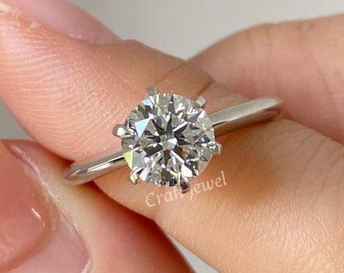 Unique Knife Edge Engagement Ring 2 Carat Round Cut Moissanite Wedding Ring Claw Prong Anniversary Ring Solitaire Stackable Ring For Women
