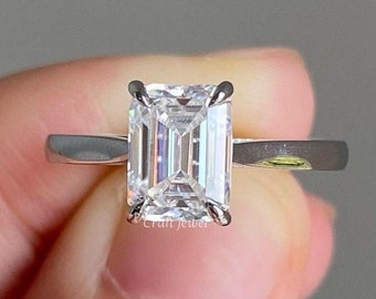 Emerald Cut Engagement Ring in 14k Solid Gold, 2.50 CT Moissanite Wedding Ring, Emerald Solitaire Moissanite Ring, Anniversary Gift Ring