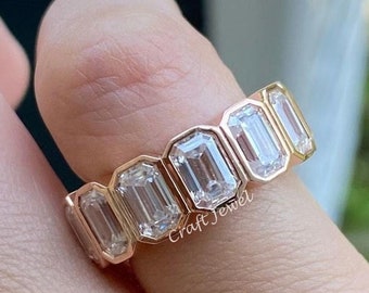 Emerald Cut Moissanite Wedding Band, Full Eternity Moissanite Anniversary Band, Classic Bezel Set Promise Band, Unique Stackable Gift Band