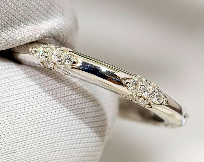 Round Cut Moissanite Wedding Band, Flush Set Full Eternity Modern Stackable Promise Band, 14K Solid Gold Minimalist Anniversary Gift