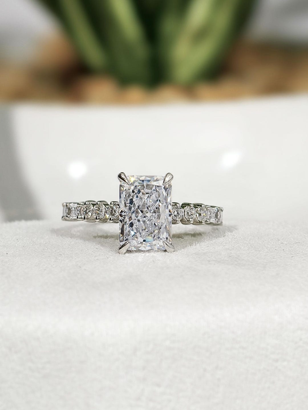 3 Carat Radiant Cut Lab Grown Diamond Hidden Halo Engagement Ring, E-F ...