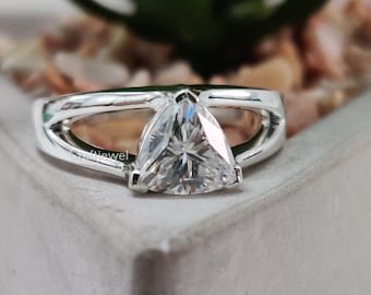 2 CT Trillion Cut Moissanite Engagement Ring Comfort Fit Solitaire Ring Wedding Ring Split Shank Anniversary Ring Gift Ring For Her
