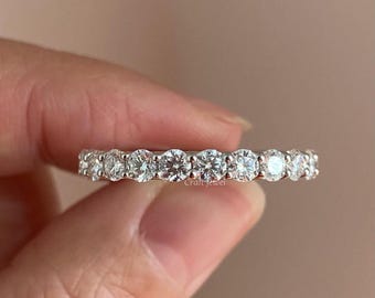 Round Cut Moissanite Wedding Band, Full Eternity Anniversary Gift Band, Unique Shared Prong Setting Promise Band, Minimalist Stackable Band