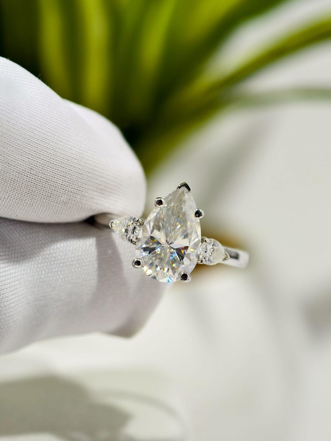 IGI Certified 2 Carat Pear Cut Lab Grown Diamond Engagement Ring ...
