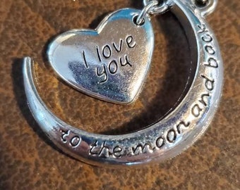 Te amo a la Luna y llavero trasero