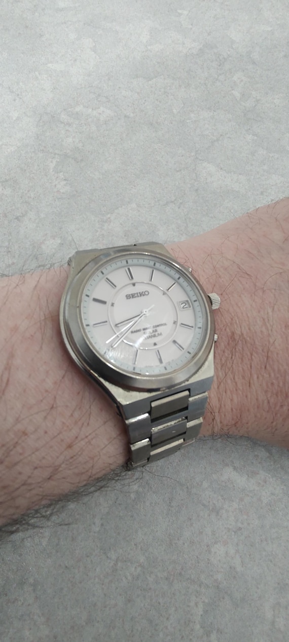 SEIKO Solar ホワイトダイヤル 時計 楽天市場】【 新社会人 恥ずかしくない腕時計 】SEIKO セイコー