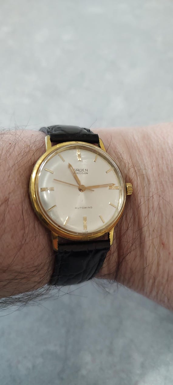 Stunning Gold Gruen Watch Diamond Quartz Yellow Gold … - Gem