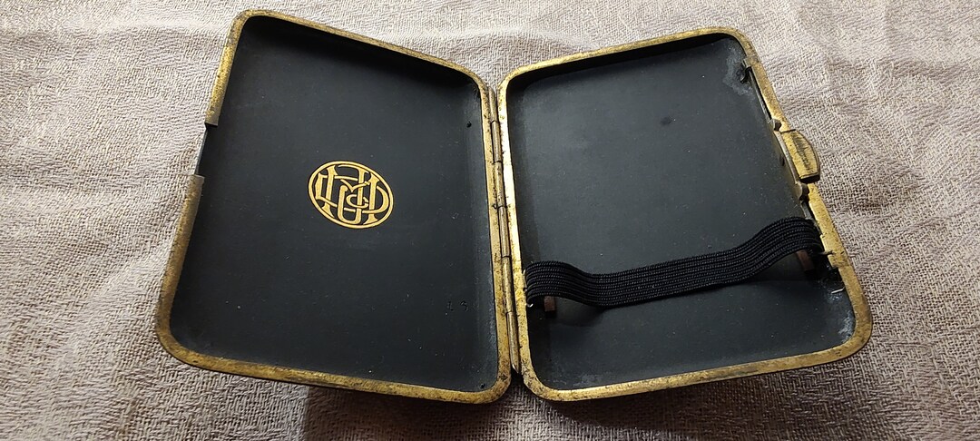 RARE SIGNED Japanese Damascene Komai 24K Gold Silver Cigarette Case Circa  1900-1940