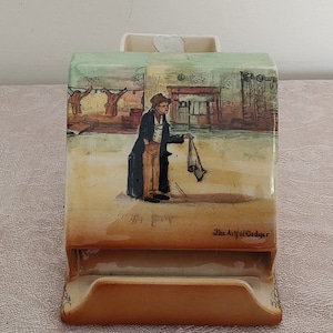 ROYAL DOULTON Dickens Seriesware Cigarette Holder Artful Dodger and Fagin