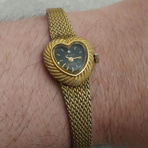 Vintage 1960 1970 GILLEX Heart Shaped Diamond  Gold Tone Goldplated Mechanical watch 17 jewels swiss made