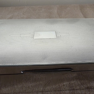 Stunning ART DECO Sterling Silver Cigarette Box Cigar Box Motif