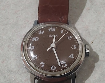 RARE LADIES WOMANS Utilitarian Minimalist Timex chocolate  brown dial