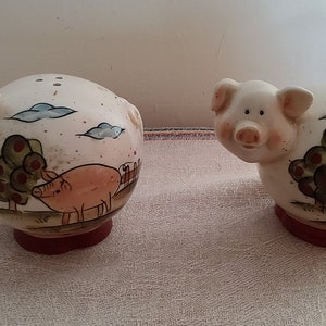 Unique Unusual handpainted porcelain pigs salt and pepper shakers