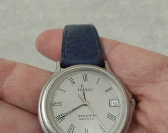 Vintage Slim Tissot Seastar Quarzuhr ARBEITEN NEUE BATTERIE Blau Grau Ausgezeichneter Zustand