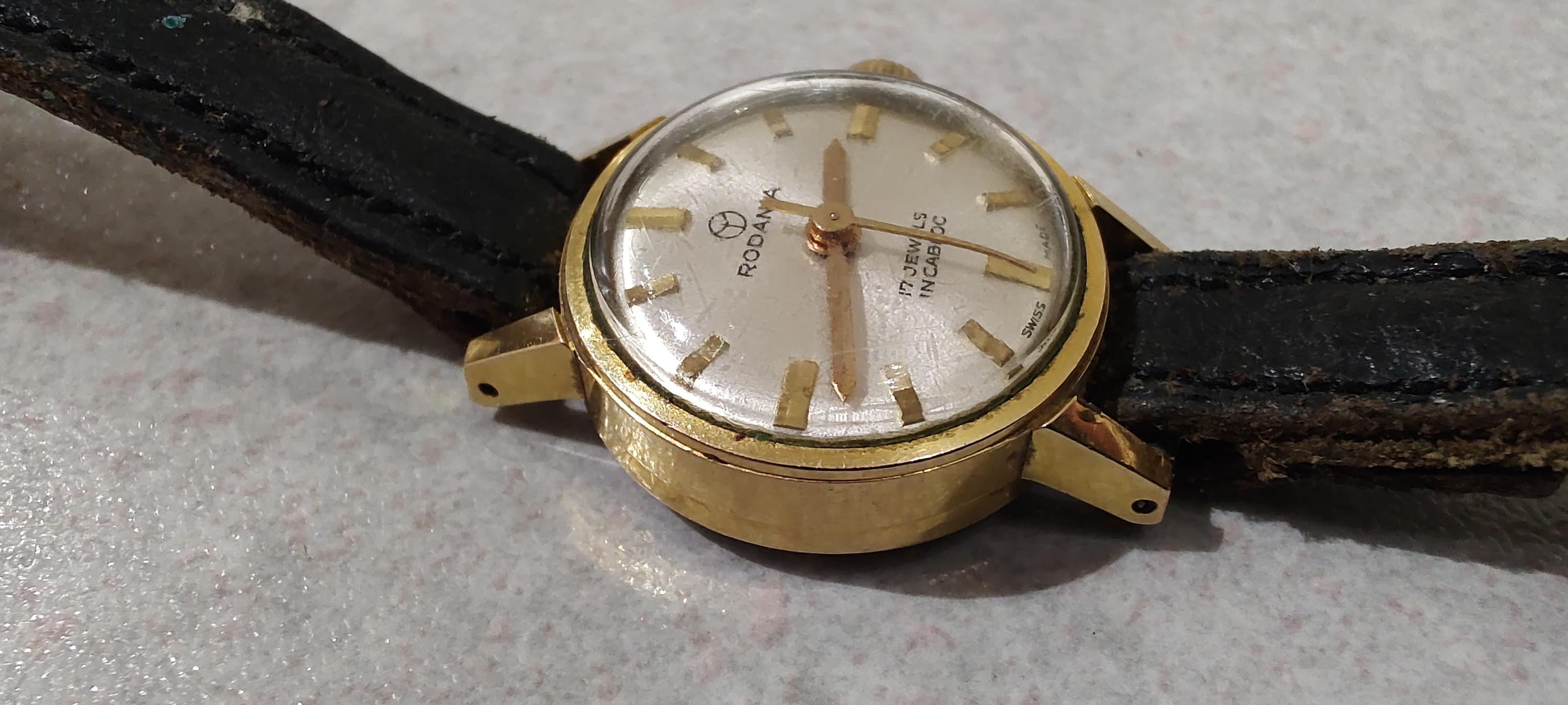 VINTAGE RODANIA Swiss Made17 Jewel Automatic Gold Plated 