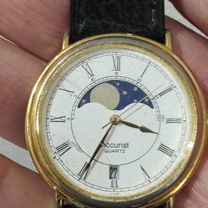 Vintage ACCURIST Goldplated MOONPHASE Watch 1980/1990s White Dial