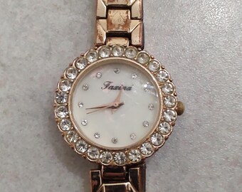 Vintage Xanadu Bracelet Watch Gold Rhinestone Bracelet Watch  display picture 3
