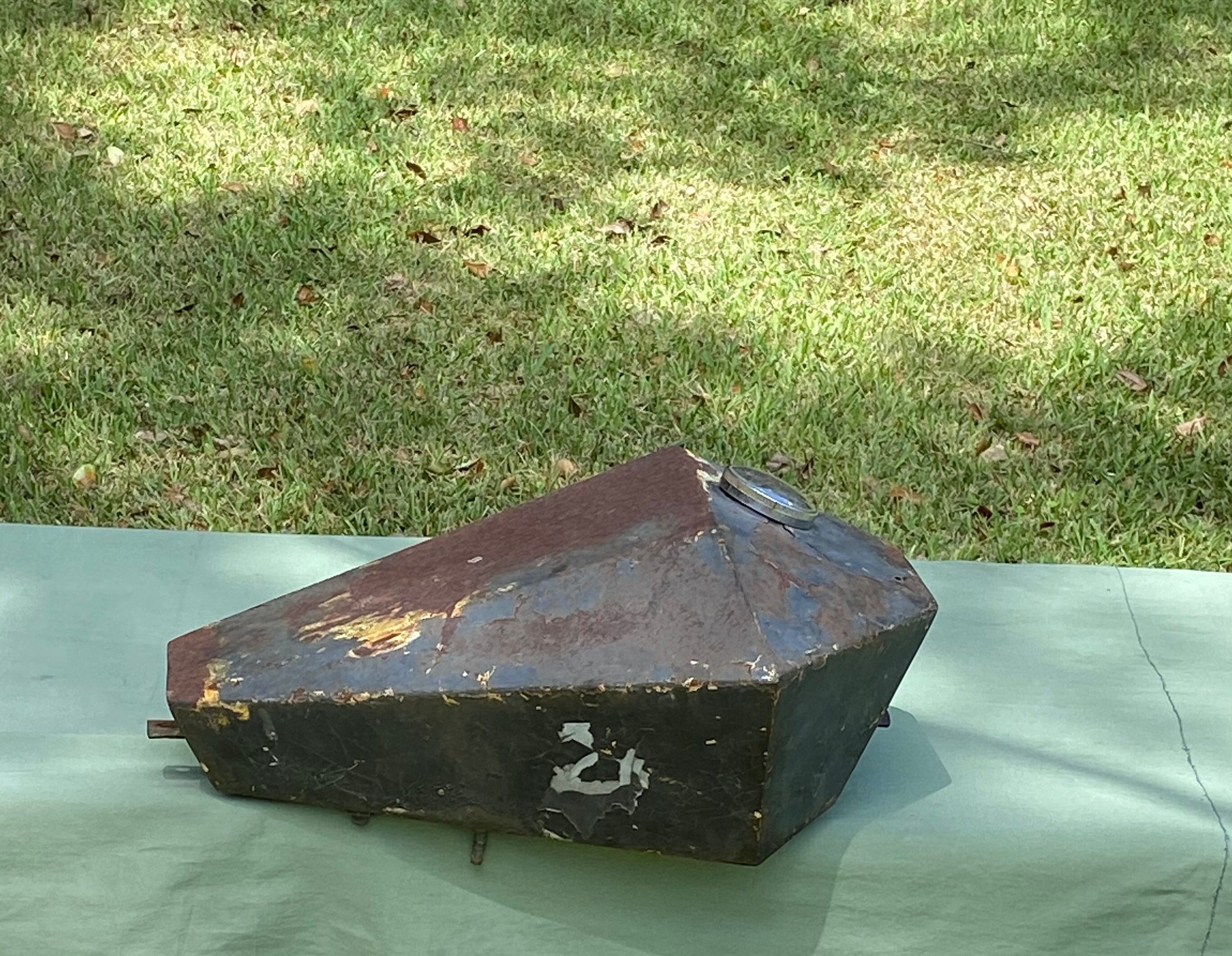 Vintage Prism Coffin Fuel Gas Tank: Custom Chopper Motorcycle 