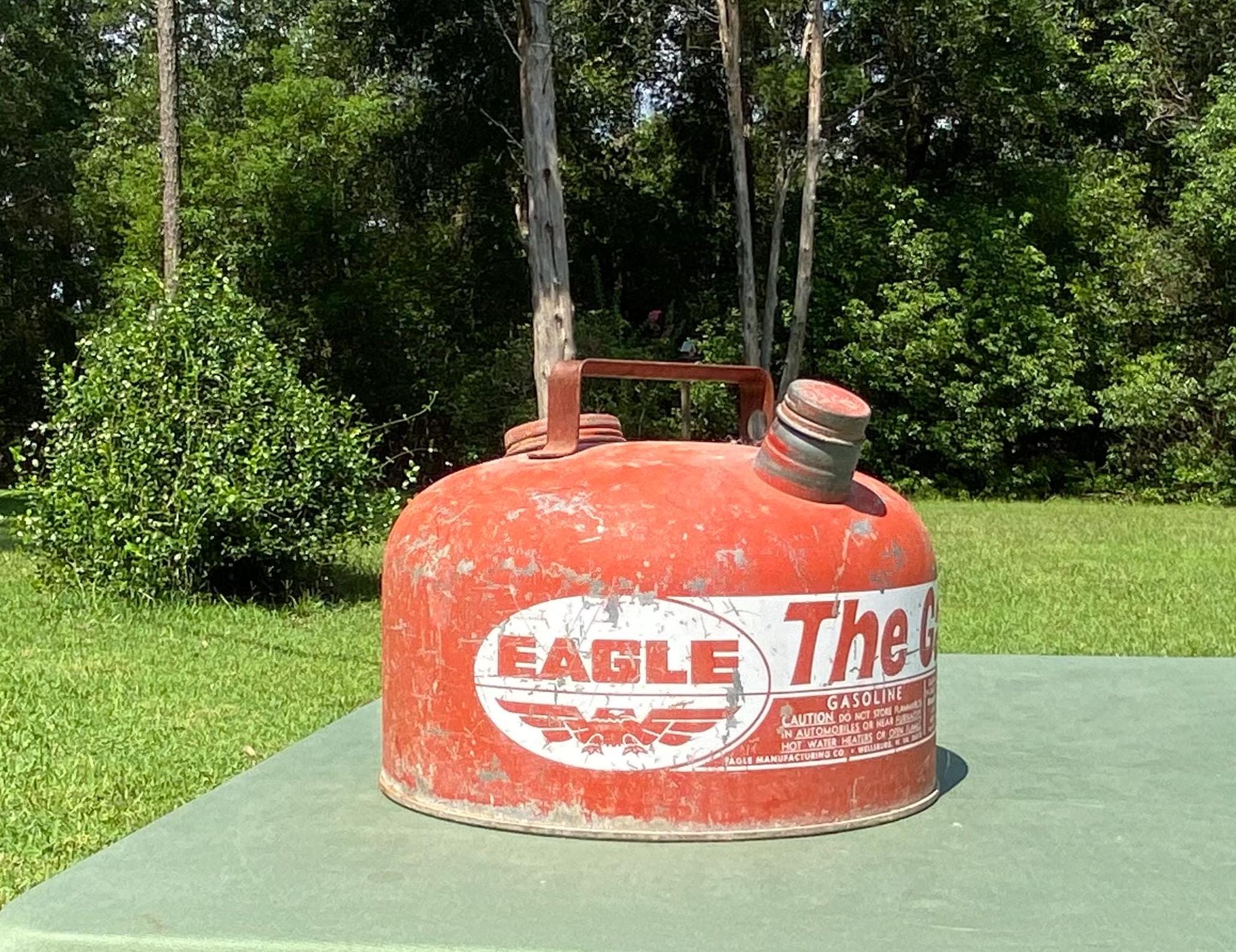 Eagle Gas Can - Etsy display picture 1