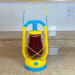 Rail Road Utility Oil Lantern, Boston Edison Company, Yellow & Turquoise, DIETZ Red Globe for collector display gift