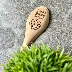 Laser Engraved Beech Wood Baking Spoon: Custom Kitchen Gift