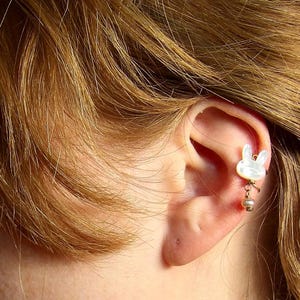 Rabbit Ear Cuff With Pearl | Nature Inspired Jewlery | Handmade Pacific Northwest Jewelry | Tragus Ear Cuff No Piercing | Helix Ear Cuff
