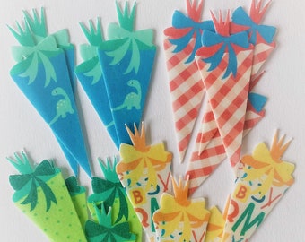 School cone - pack of 14 cupcake/muffin decorations made of wafer paper or fondant