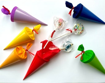 Small gift for school enrollment - lollipop in a small school cone / filling for school cone / party favor / guest gift / daycare farewell gift