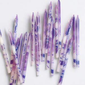 24 candles birthday cake purple marbled candles with candle holders - 10 cm high - birthday birthday cake batik look