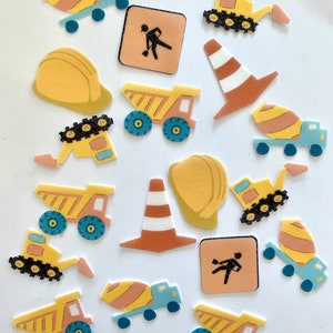 Edible cupcake / muffin toppers / cake decorations *construction site* 18 pieces CUT OUT from edible paper or fondant