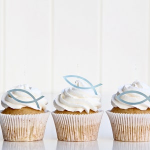 Essbare Aufleger / Topper für Muffin Cupcake Kuchen Torte Deko Taufe Fische 18 Stück aus hochwertigen Esspapier oder Fondant Bild 2