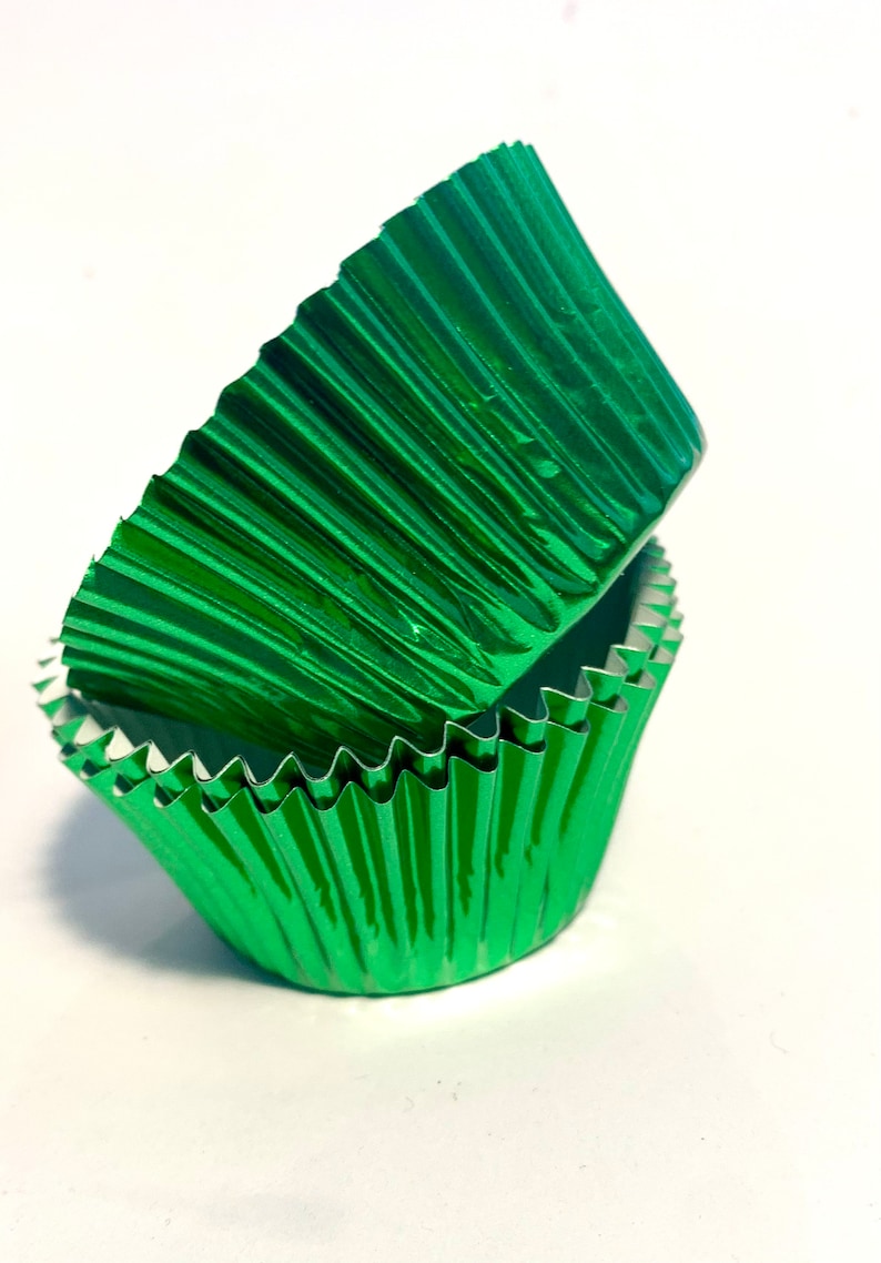 First Day of School - Pack of 18 Cupcake Muffin Topper Pre-cut Made of ...