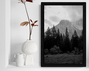 Montaña y árboles negros, Paisaje de impresión, Impresión de paisaje negro, Impresión de pared de paisaje, Impresión de montaña, Arte de pared de montaña Imprimible, Naturaleza