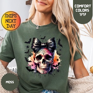 Comfort Colors® Halloween Skull Bow Shirt, Gothic Skull with Bow T-Shirt, Spooky Cute Skull Tee, Creepy Aesthetic Top