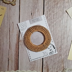 Natural handwoven rattan charm, Woven jewellery making blanks, Craft supplies circle frame, 85mm
